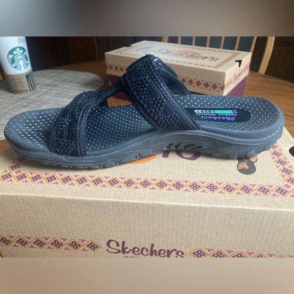 Like new Skechers Black Outdoor Sandals - Picture 6 of 11